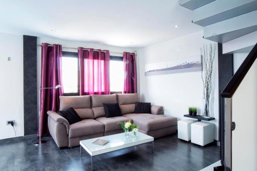 Designer Haus Mit Beheiztem Pool * La Listada